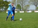 S.K.N.W.K. 3 - FC De Westhoek '20 4 (comp.) seizoen 2021-2022 (47/108)